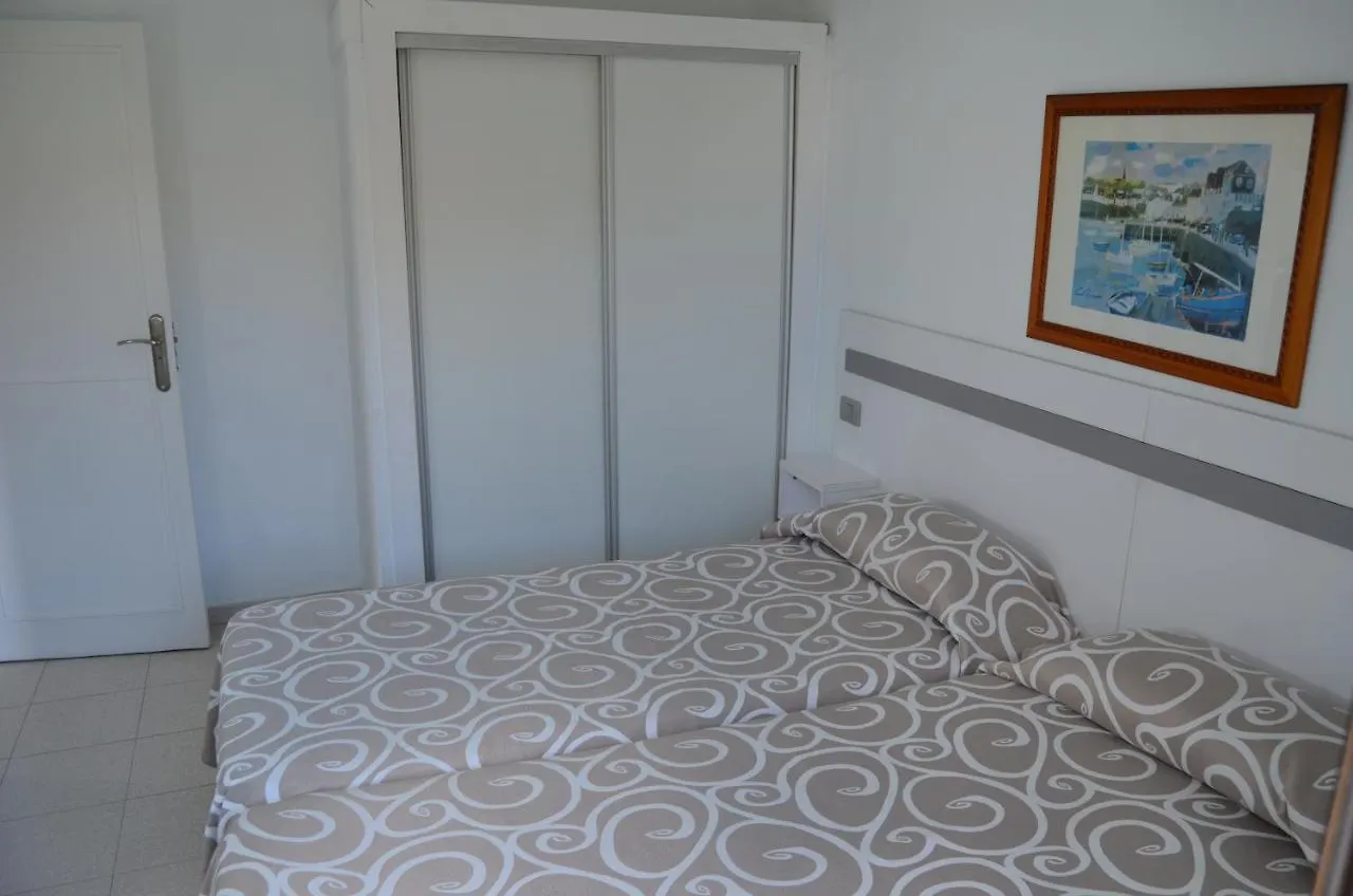 בית נופש פלאייה דל אינגלז Bungalows Santa Clara ספרד
