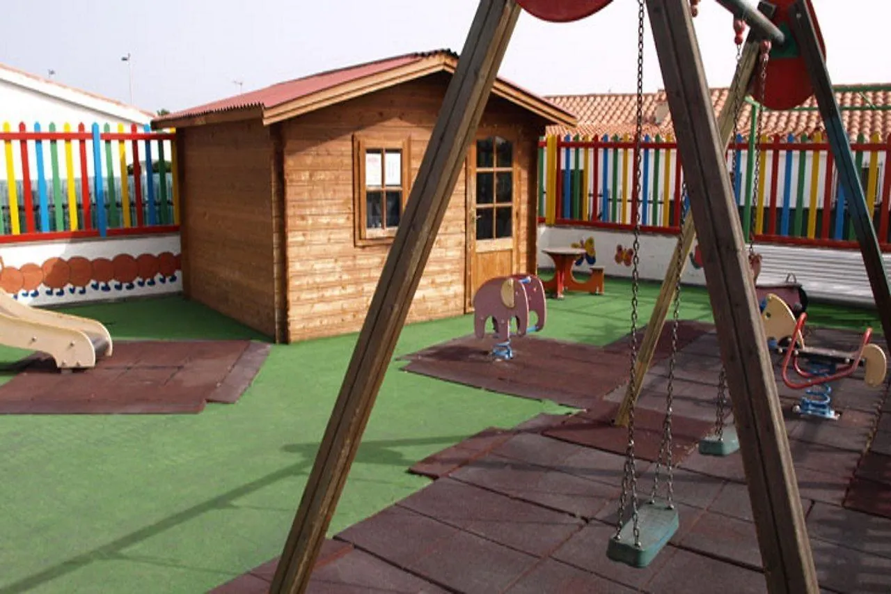 בית נופש פלאייה דל אינגלז Bungalows Santa Clara